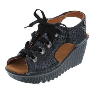 Bernie Mev Marcelo Black Slingback Mid Wedge Heel Sandals Shoes Size 39/8.5-9